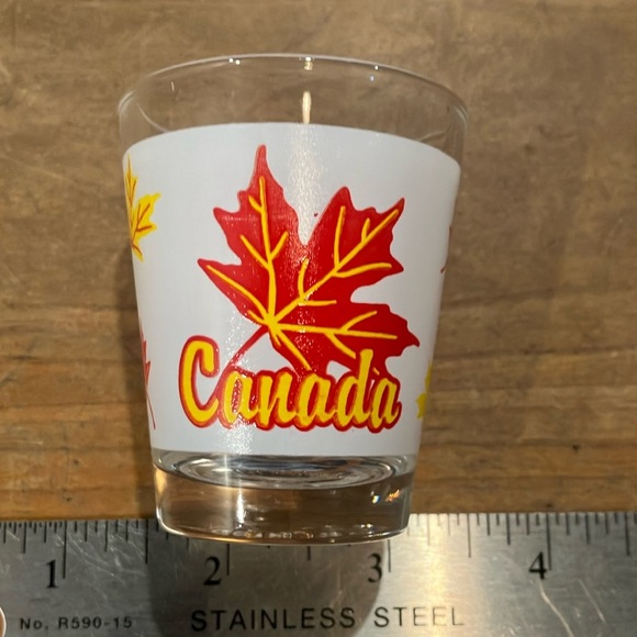 Collectible Canada  maple leaf Shot Glass - Picture 3 of 6